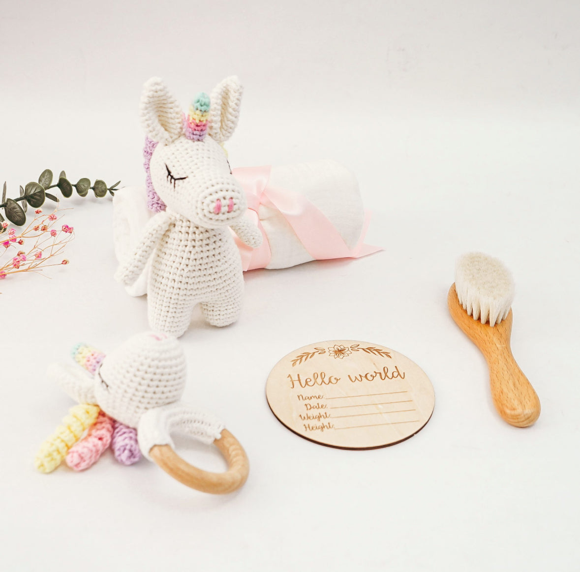Coffret cadeau Licorne pour nouveau-né – Essentiels – Coffret bébé – Baby Shower