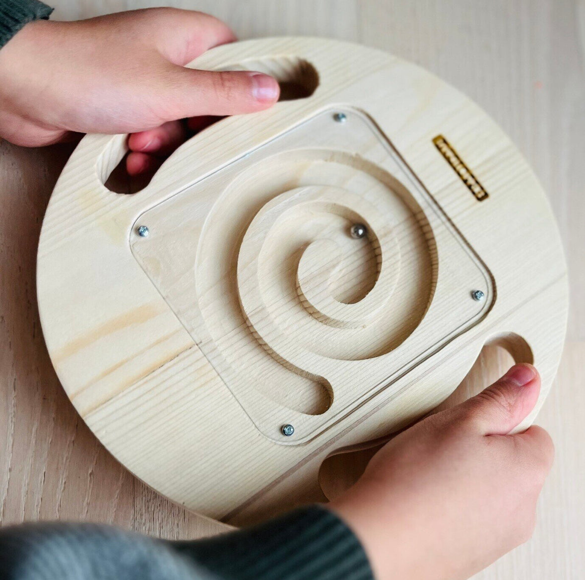 Magnetische Lenkspirale für Feinmotorik und Hand-Auge-Koordination