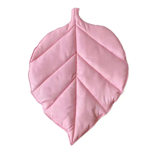 Play mat for play arch in leaf shape pink