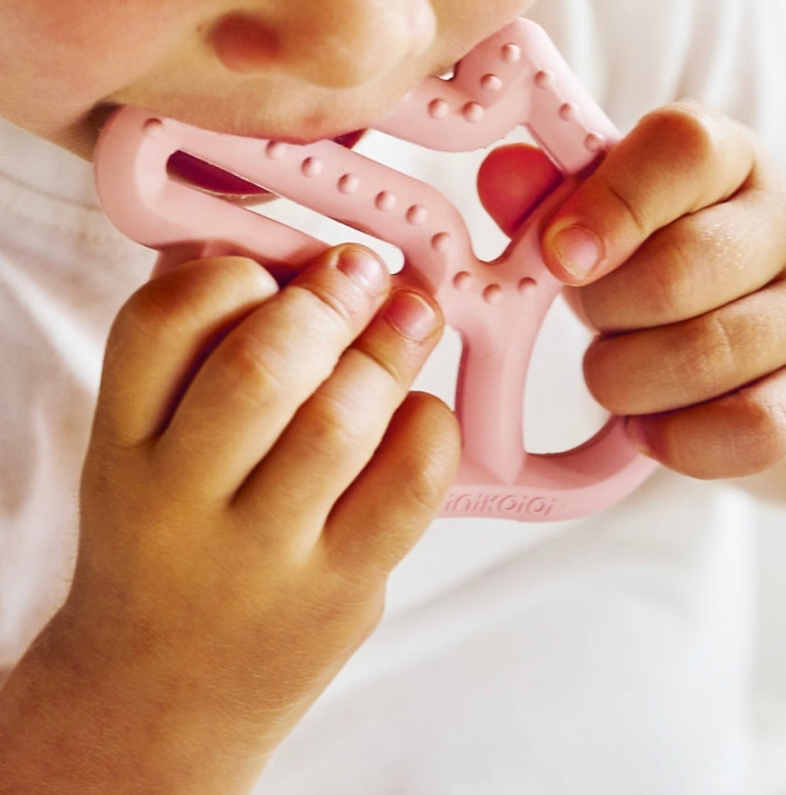 TOOTHEE teething ring-pinky pink