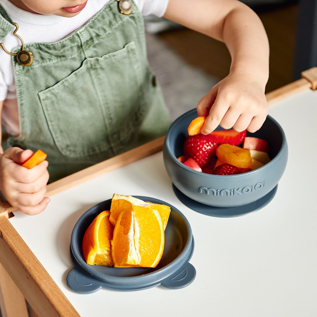 BOWLY feeding bowl with lid-sea green