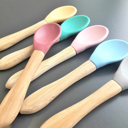 SCOOPS spoon with bamboo handle-sea green/powder garu