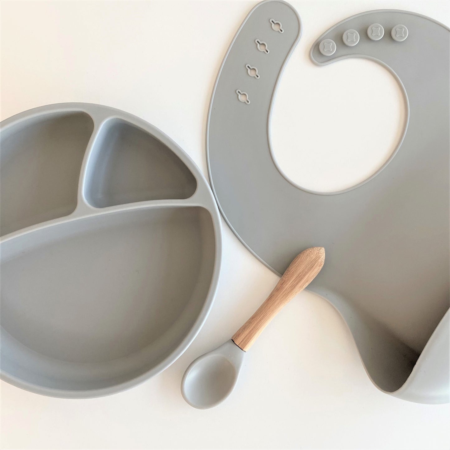 BLW Set II plate + bib + spoon-powder grey