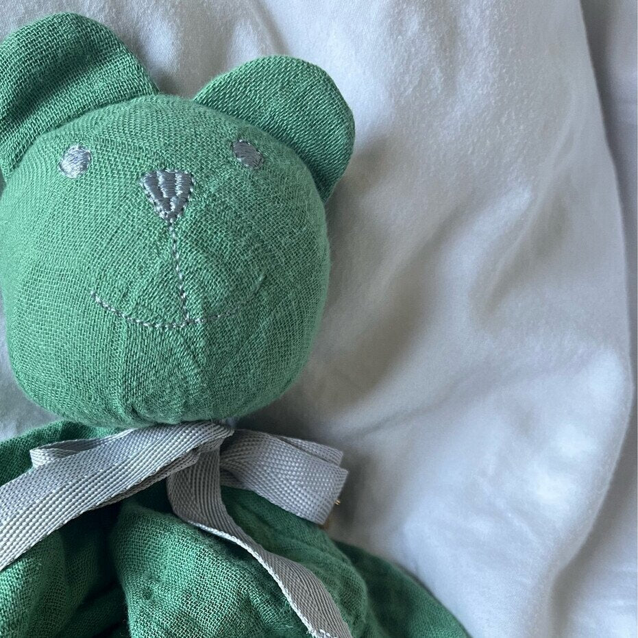 Baby Organic Muslin Cuddle Cloth Green