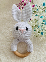 Rassel Hase weiss